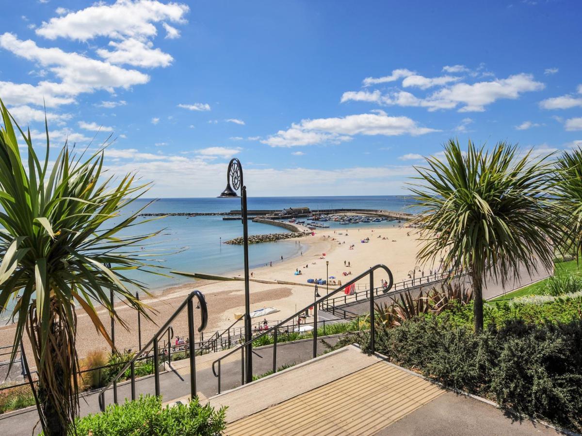 1 Bay View Court *